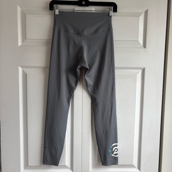 Nike Peloton Dri-Fit S Athletic Cycling Yoga‎ Running Leggings Gray Logo Ankle - Picture 3 of 8